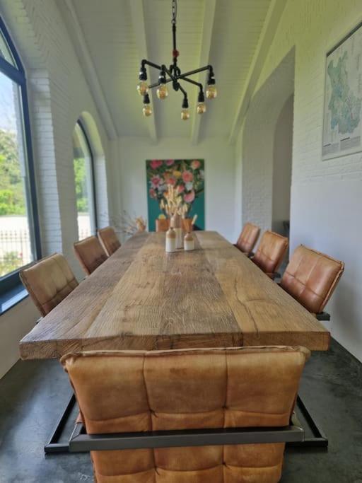 Historische Villa Mit Garten, Luxus Meerbusch Exteriér fotografie